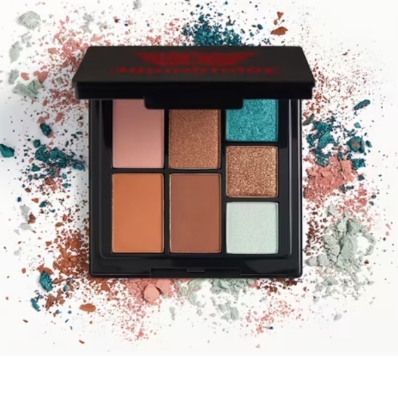 REINA REBELDE EYESHADOW PALETTE - Picture 1 of 4